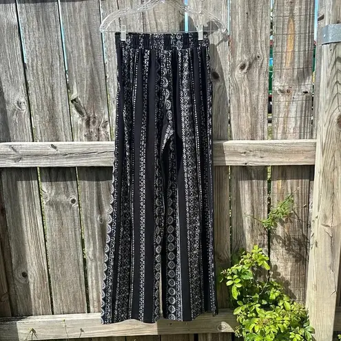 Joe B Medium boho pants black white pants stretchy drawstring lightweight comfortable