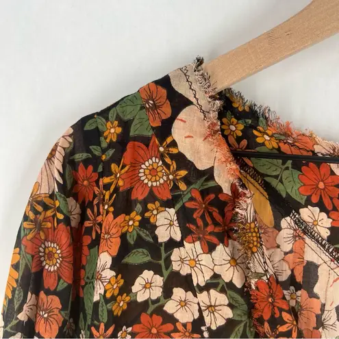 Natural Life  Floral Raw Edge V-Neck Blouse Lightweight Cotton Relaxed Fit S/M