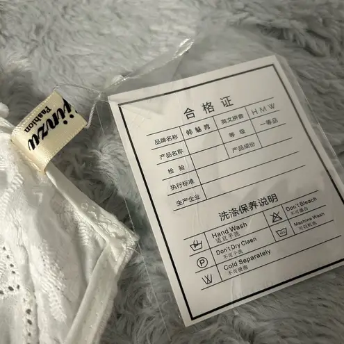 White Eyelet Lace Ruffle Babydoll Top Size M