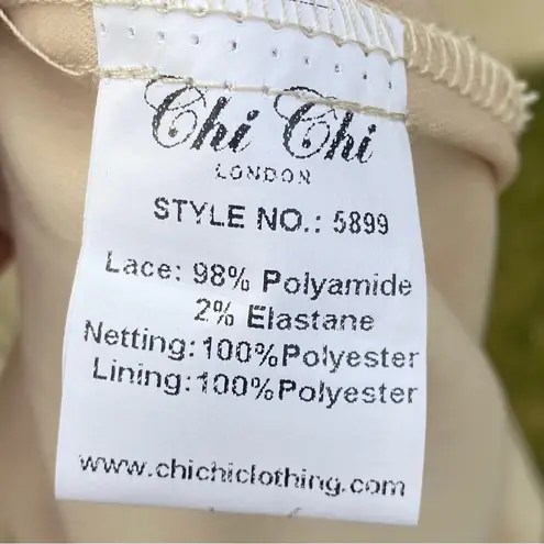 Chi Chi London 🌹HP🌹Chi Chi of London Lace Dress