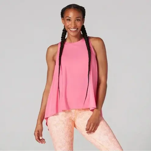 TAVIACTIVE Tie Back Tank Size Small NWT Lime Green