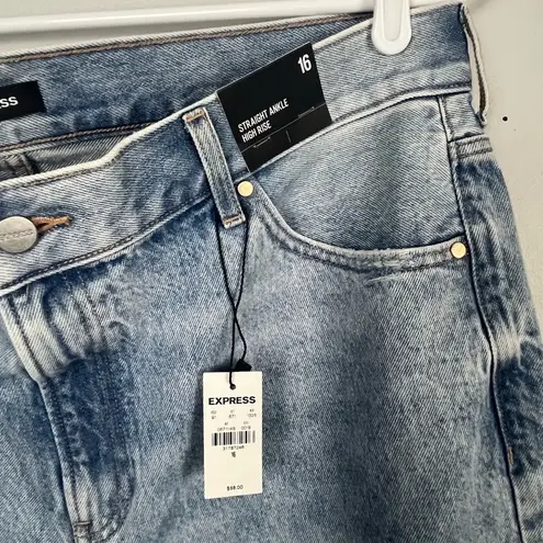 EXPRESS NWT  High Waisted Light Wash Ripped Straight Ankle Jeans size 16