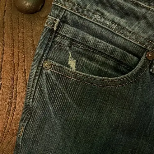 DL1961 Jo Boyfriend Twister Distressed, Low Rise Jeans. Size 25.