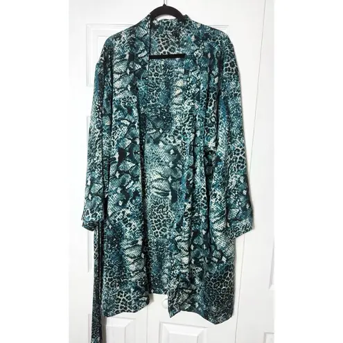 iCollection Blue Cheetah Leopard Silky Kimono Wrap Robe Plus Size 3X Green