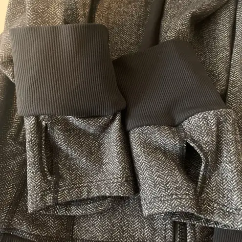 Lululemon Daily Practice Jacket Heathered Herringbone Black Gray Full Zip Sz 8