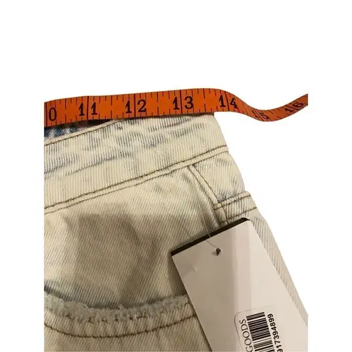 Nwt Vervet By Flying Monkey Emma Mom Lightwash Jeans Straight Leg Denim Destroye Blue Size undefined