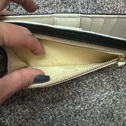 Kate Spade  hazel court bow tie tuxedo wallet Cream Black NWOT