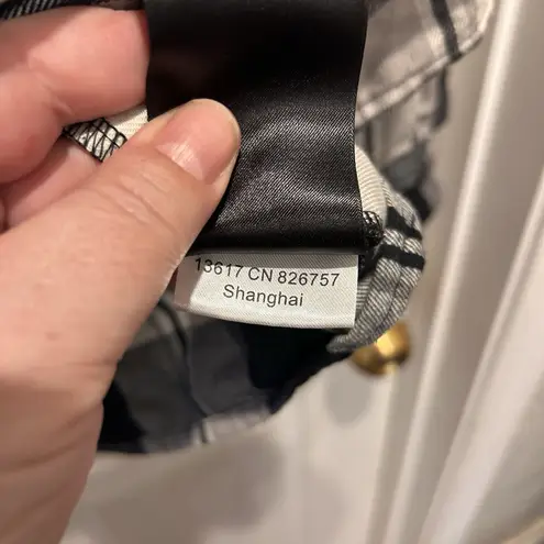 Burton Grace Tech Black And White Plaid Button Flannel Down Shirt Women’s Large