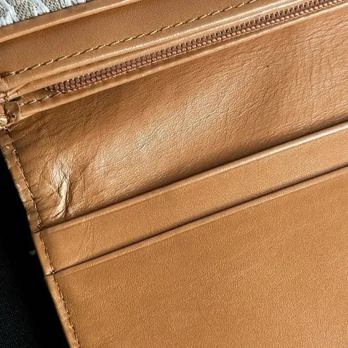 Pinky & Dianne Long Wallet