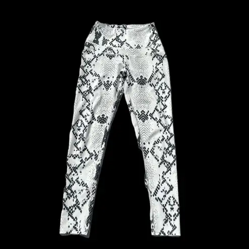 Savvi Khali Black White Python Legging Size Small