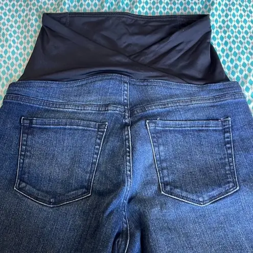 Bermuda Isabel Denim  Maternity Shorts Size 4 EUC #1802