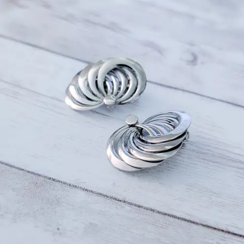 Vintage Clip On Earrings 1.25" Very Large Statement Silver Tone Stylish Artsy