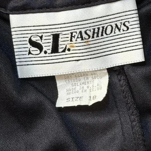 Vintage Floor Length Dress Black Size 18