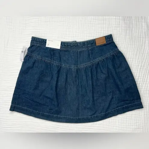 American Eagle *NWT*  Super Hi-Rise denim button up skirt -Size 16 (33 waist)