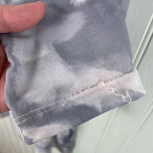 LOGO By Lori Goldstein LOGO Layers by Lori Goldstein Watercolor Printed Mesh Cardigan Pearl Grey Large