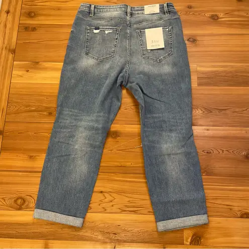 Mica Denim High Rise Stretchy Boy Crop Jeans 14W Destruction Ripped Cuff Hem New Blue