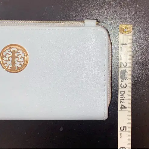 Light Blue Wristlet /Wallet Purse