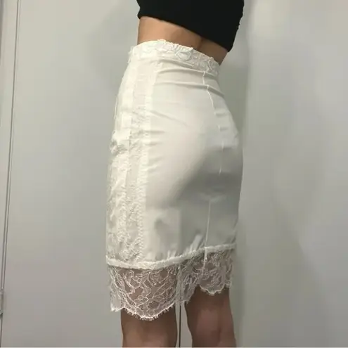 Bebe Vintage Y2K Lace Embroidered Pencil Skirt White Size 2