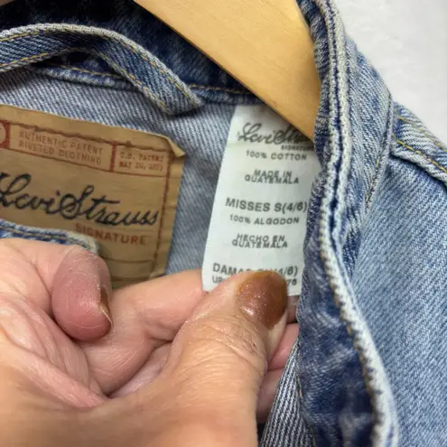 Levi Strauss Signature Women's Denim Vest Sleeveless Button Front Collared Blue