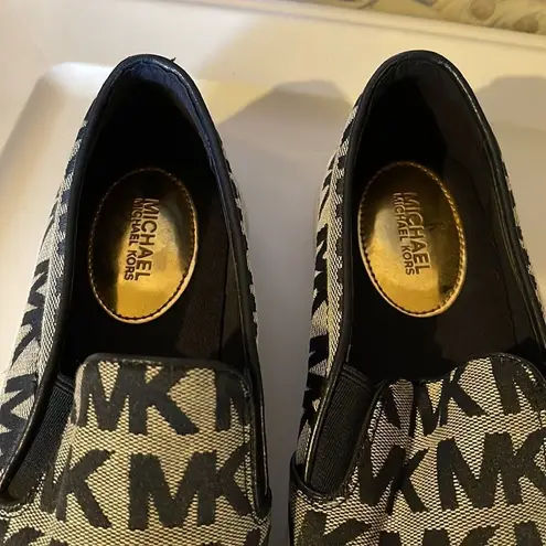 Michael Kors Michael  Keaton Slip On Signature Logo Sneakers Navy Blue White 6.5