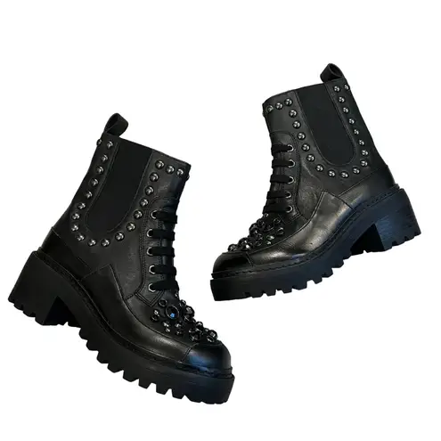 Karl Lagerfeld NWOT, Breck Boot, Sz 5