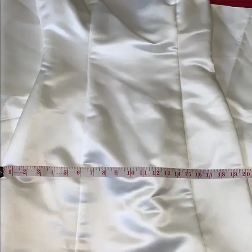 👰🏾♀️Retro•Fabulous•Breakfast @ Tiffany’seque Classic low back wedding dress Size undefined