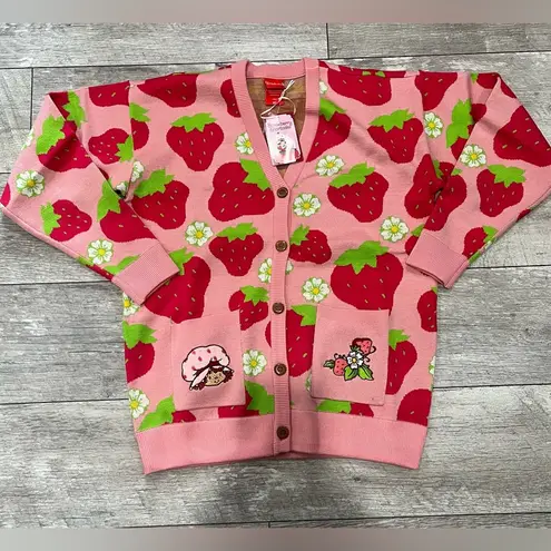 Strawberry Shortcake Allover Strawberry Print Women's Cardigan (Medium)