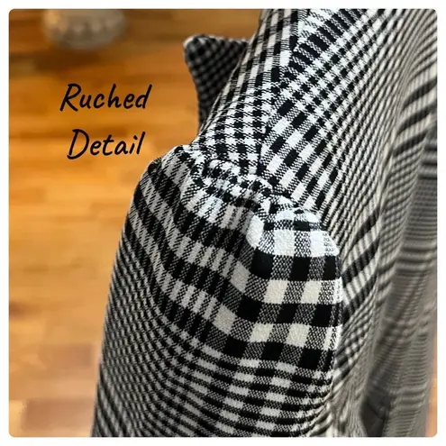 Maison d' Amelie Gingham Plaid One Button Pocket Blazer Size Medium Multiple