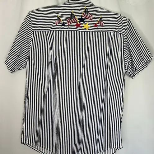 Karen Scott Vintage Women's Small Patriotic Flag Embroidered Short Sleeve