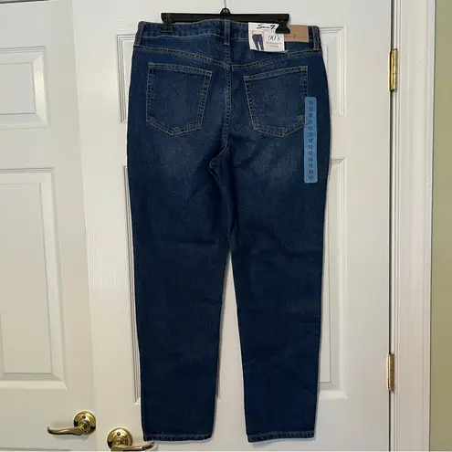 Seven7 Straight Jean high rise 90s NWT size 10