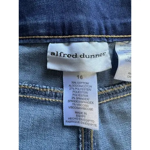 Alfred Dunner  Women Size 16  Pull On Stretch Jeans Cotton Blend Business Casual