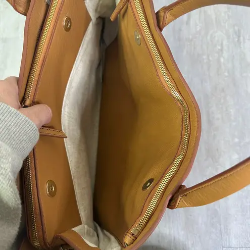 Mark & Graham Caroline Leather Handbag Tote in Camel with Crossbody Strap Tan