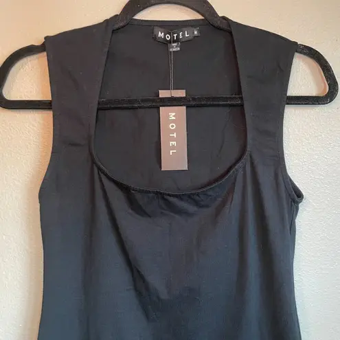 Motel Dress Jinsuen Size Medium Black Mini Classic Little Black Dress