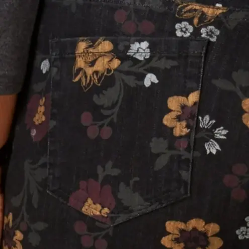 Charter Club Bristol Skinny Jeans 6 Ankle Floral Print Neutral Fall Trendy Cozy