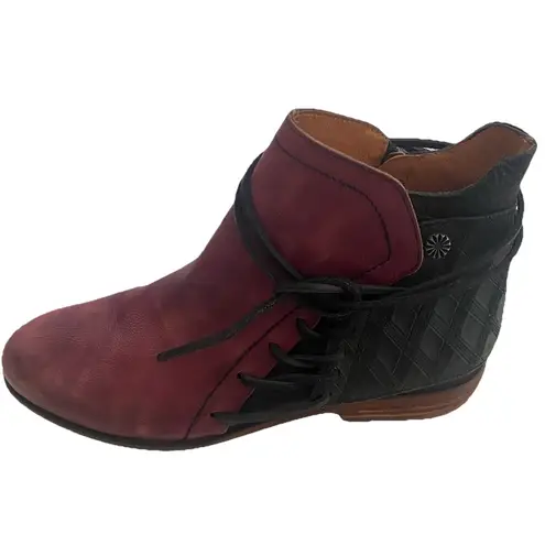 VeraCruz Artisan Distressed Leather Bootie Shoes Plum and Black Euro 38 US 7.5