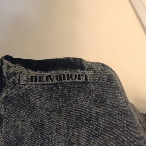 Jordache vintage jean shorts from 1990’s bleach 12