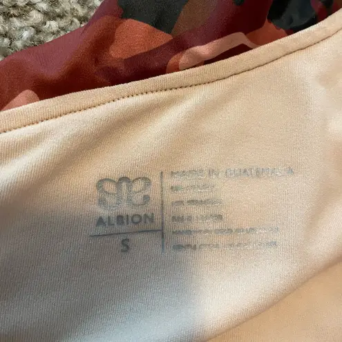 ALBION FIT Albion The Iconic Wave swim bikini top small