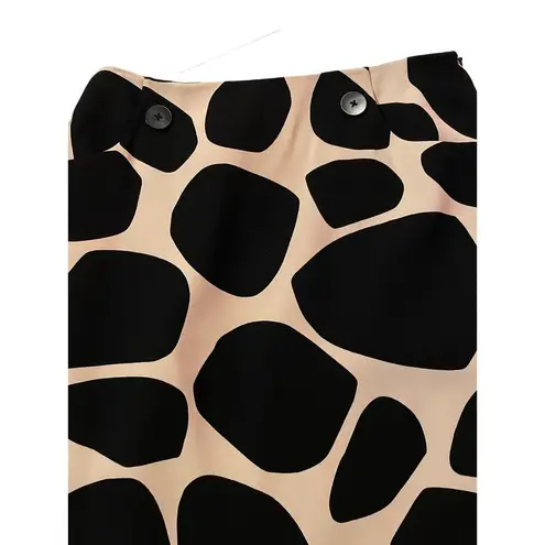 Studio G Giraffe Print Short Pencil Skirt size 6 Black