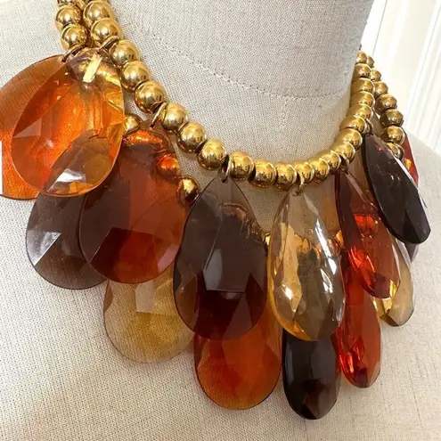 Joan Rivers lucite bib statement necklace
