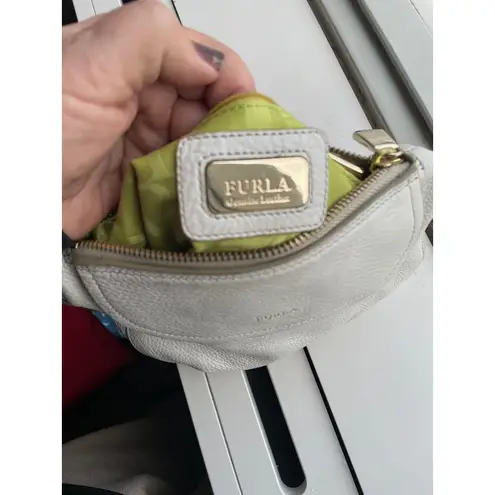 Furla Cream Leather Crossbody Shoulder Bag Flap Zip Closure Gold Hardware
