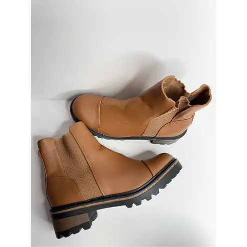 Journee Collection Journee Collection Chelsea Boots Size 12 Brown Block Heel Pull On Style