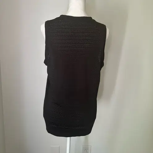 Lululemon  Breeze by Muscle II black mesh tank top