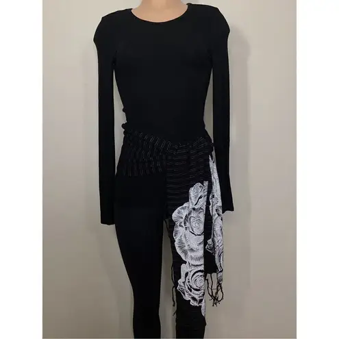 Lauren Moshi New. black floral stripe scarf. Retails $169