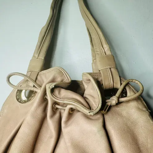 BVLGARI BULGARI Beige Leather Ruched Leather Gold Tone Hardware Hobo Bag