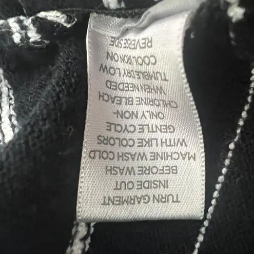 Avenue Striped Neutral Womens Short Sleeve Sweater Size 26/28 Stretch Gray Black