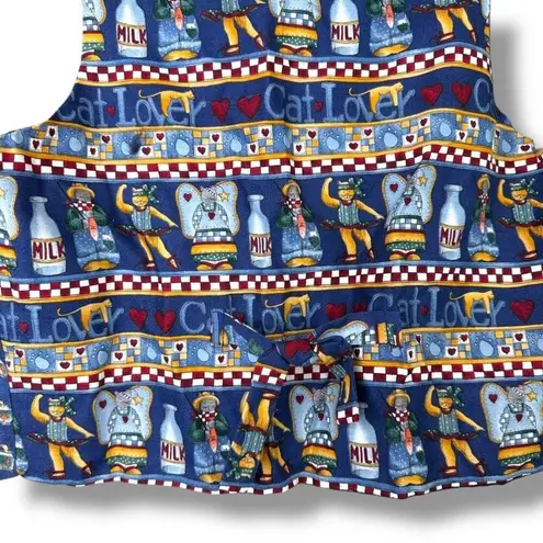 Vintage On Tour Kitty Cat Lover Button V