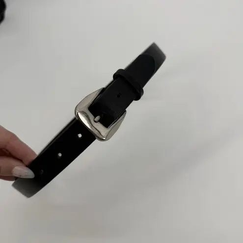 Unbranded Vintage Womens Black Leather Belt Size Medium Solid Brass Italian