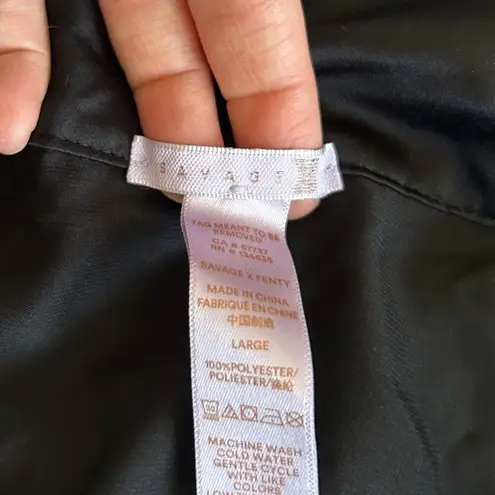 Savage X Fenty Black Button Up Long Sleeve Pajama Top Size Large