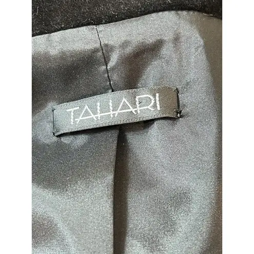 Tahari Size 8 Black Velvet Fitted Long Sleeve One Button Blazer