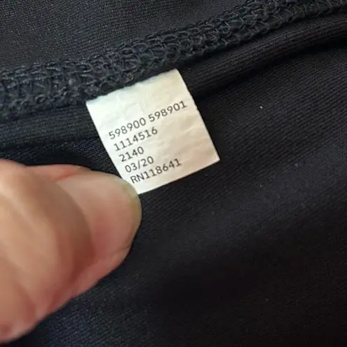 Livi Active Black Capri Leggings - 14/16